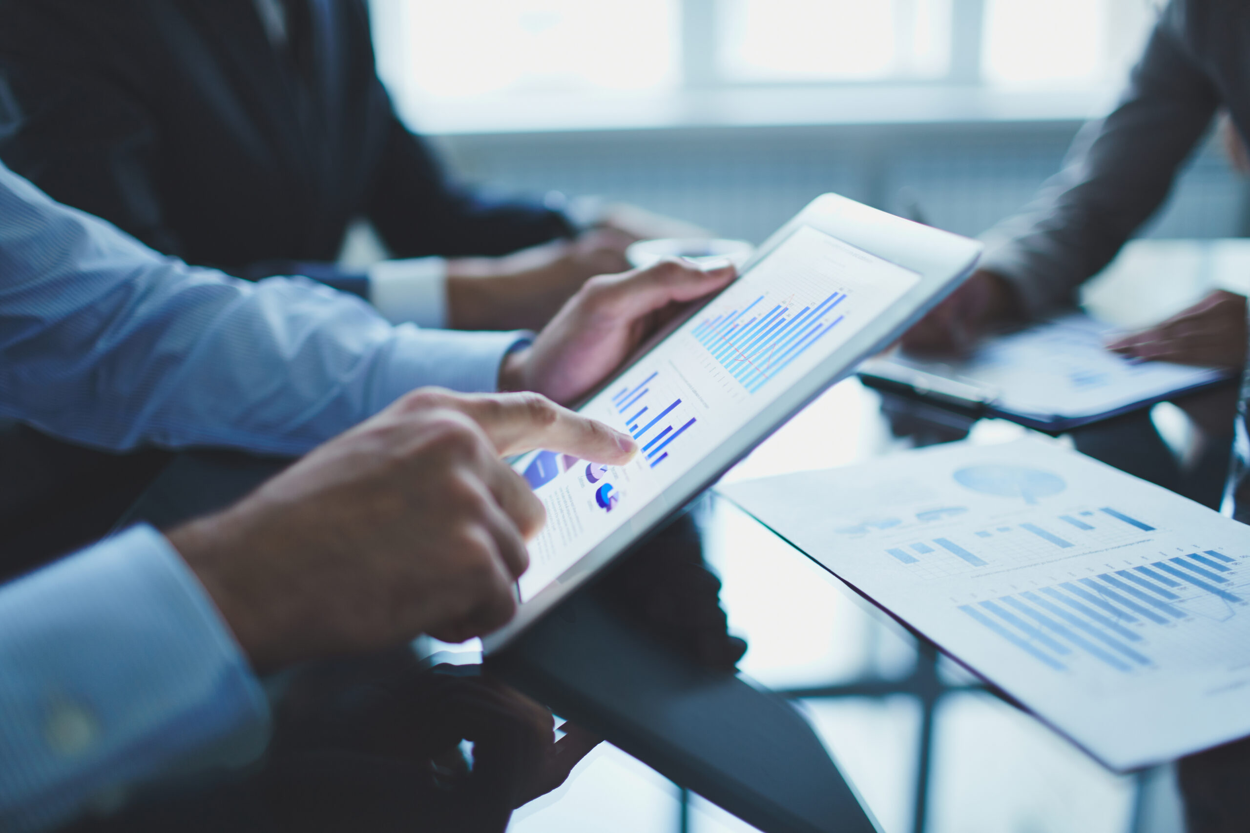 Fundos multimercado: o que são e como investir em 2026
