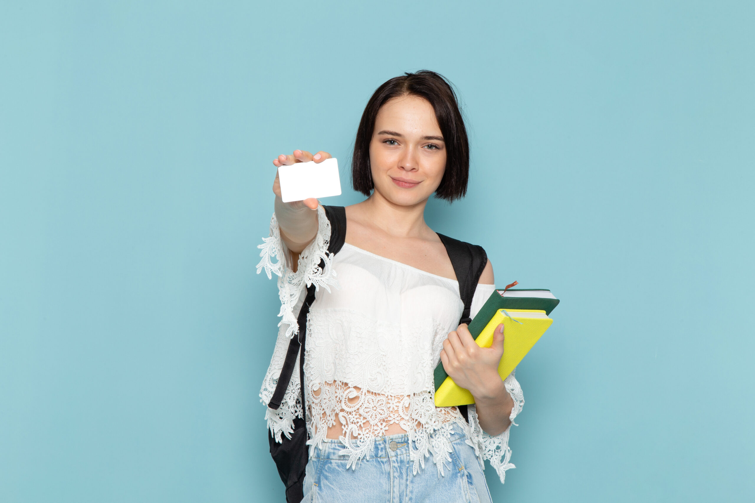 Cartão de crédito universitário: vale a pena para estudantes.